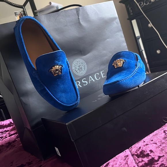Blue suede Versace loafers size 7US - Picture 2 of 3